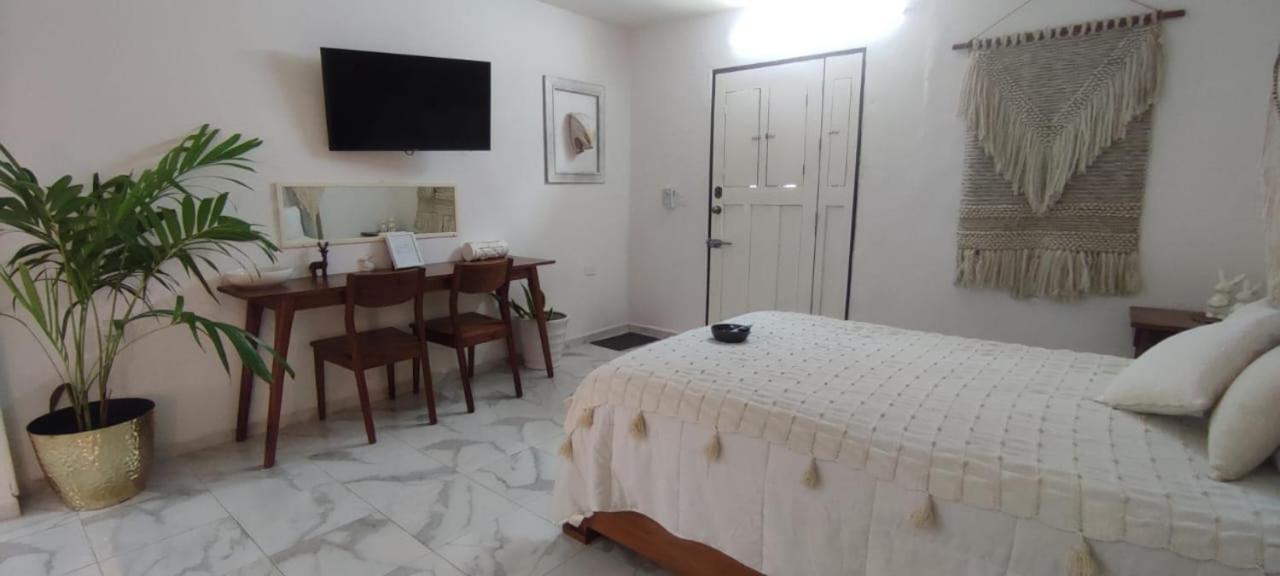 Casa Mercedes Valladolid  Bagian luar foto